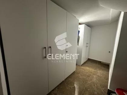 Dr Svetislava Kasapinovića | 4zida.rs