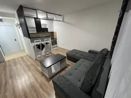 Olivere Marković | 4zida.rs