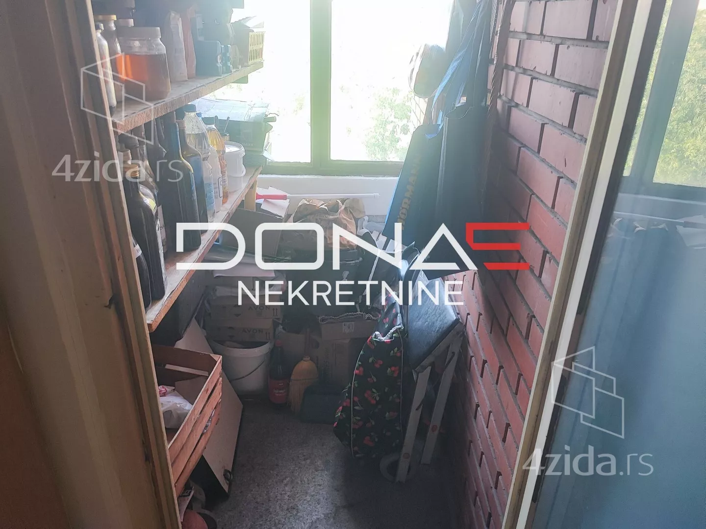 Petosoban stan | 4zida