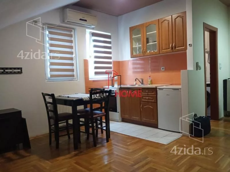Garsonjera | 4zida