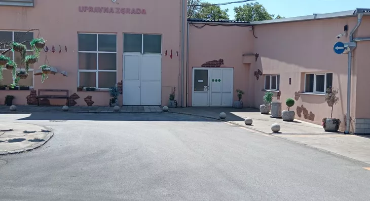 Proizvodni pogon | 4zida