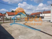 Lokal | 4zida