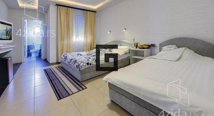 Ugostiteljski objekat | 4zida