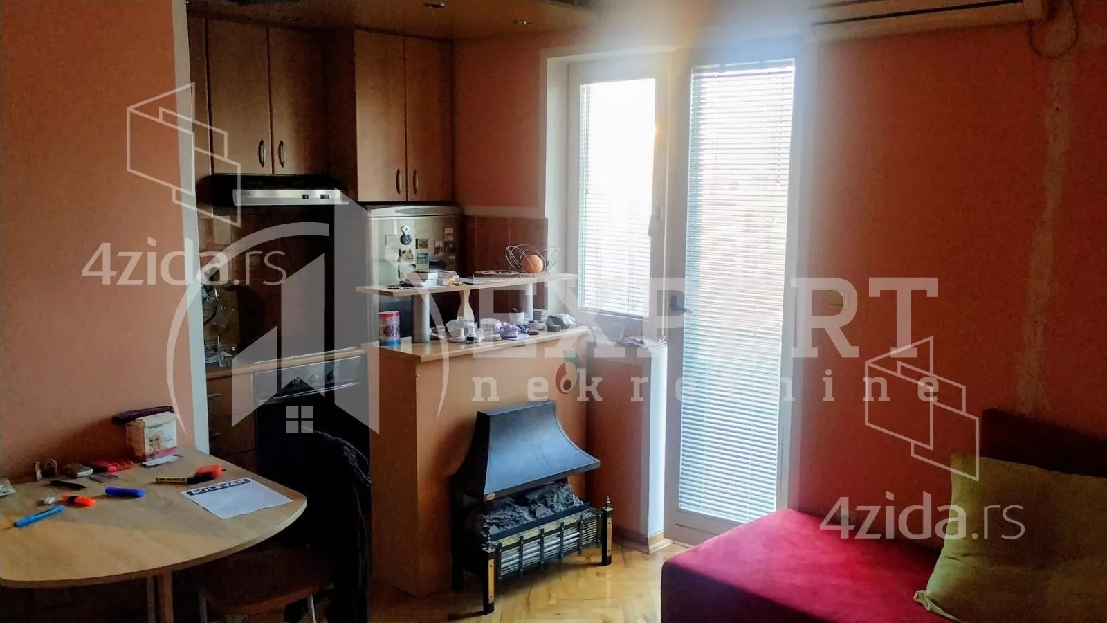 Jednoiposoban stan | 4zida