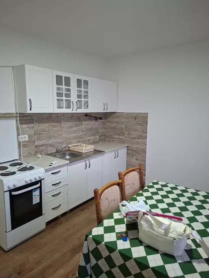 Benska Bara | 4zida.rs