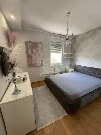 Rotkvarija | 4zida.rs