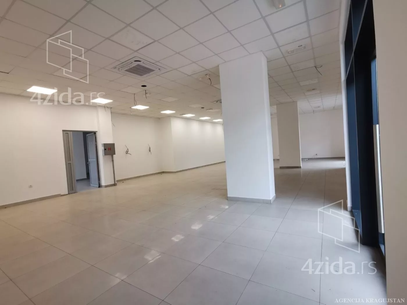 Poslovni prostor | 4zida