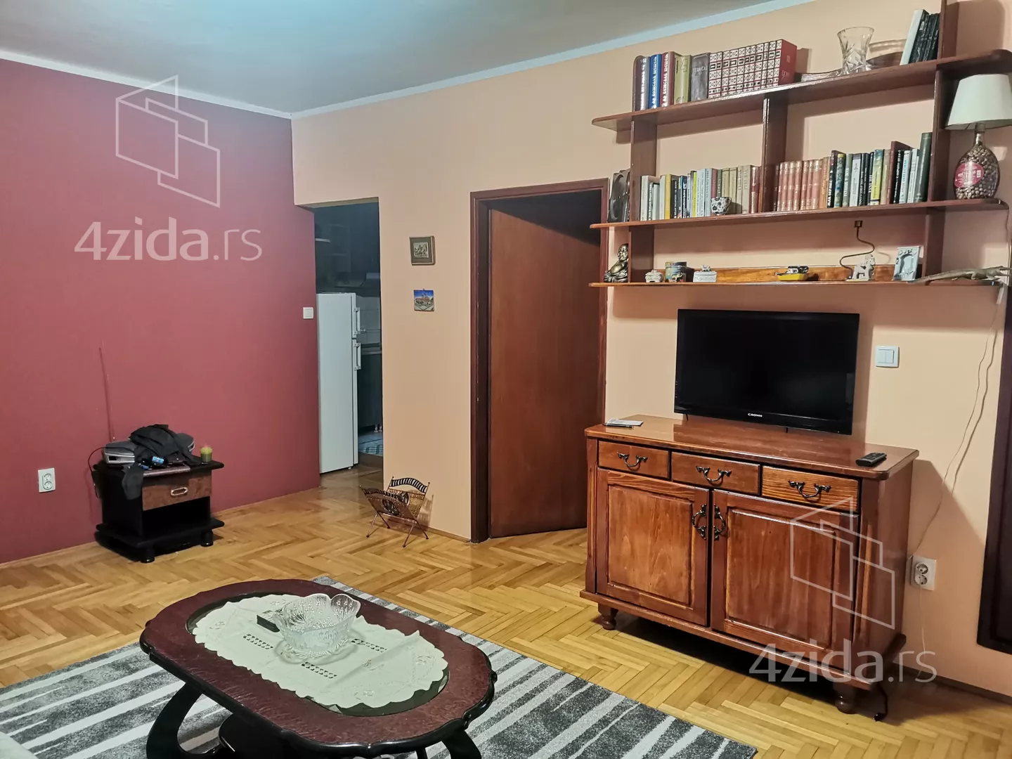 Jednoiposoban stan | 4zida