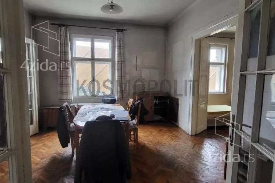 Četvoroiposoban stan | 4zida