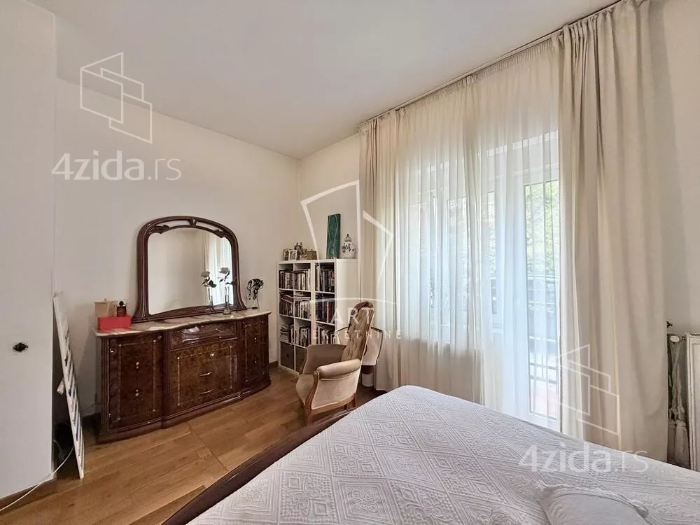 4-etažna kuća | 4zida