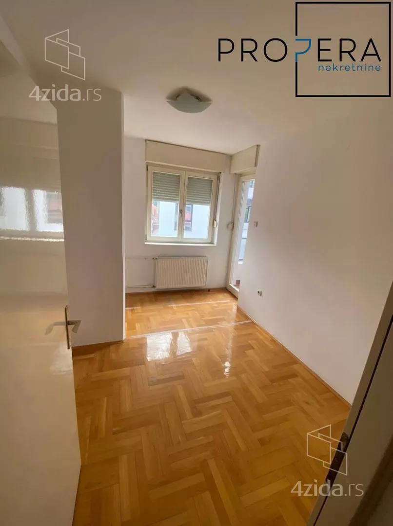 Kancelarija | 4zida