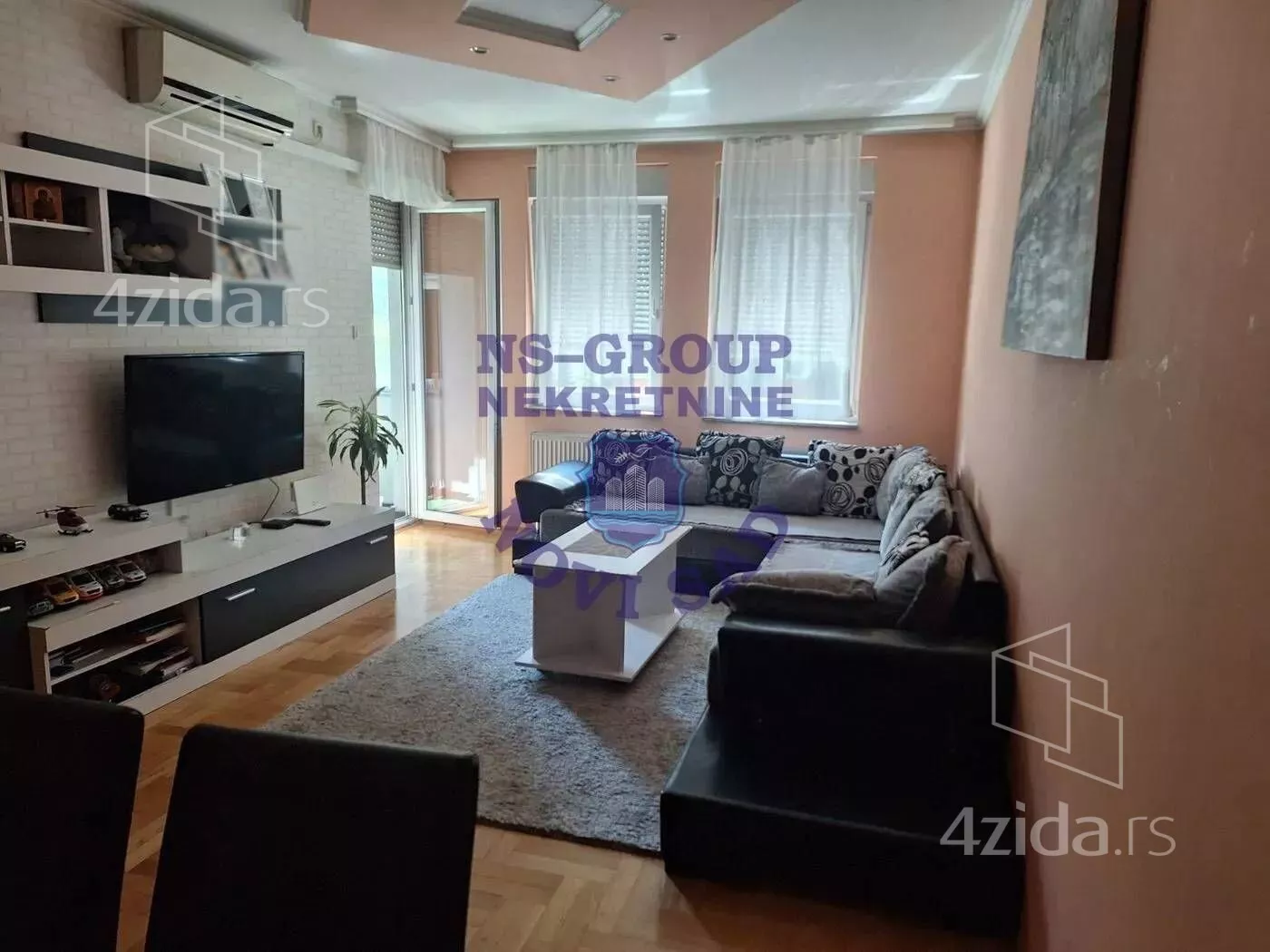 Četvorosoban stan | 4zida