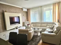 Sajam, Savski Venac, Beograd | 4zida.rs