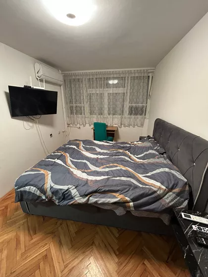 Zmaj Jovina | 4zida.rs