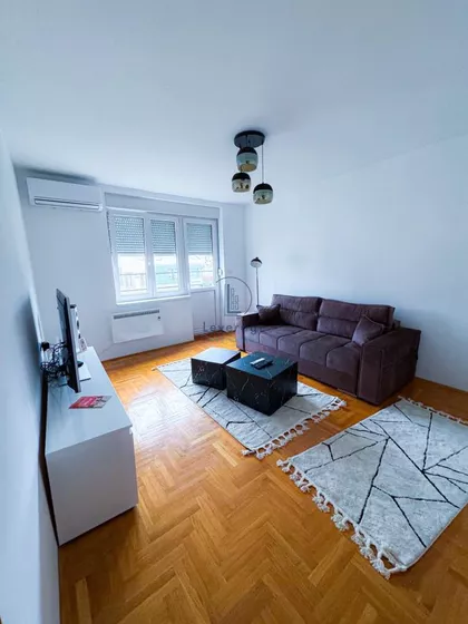 Maksima Gorkog | 4zida.rs