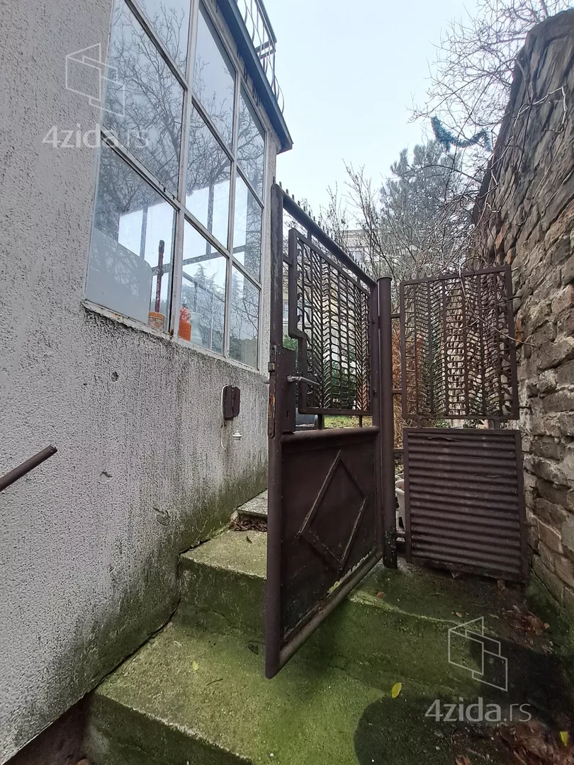 4-etažna kuća | 4zida