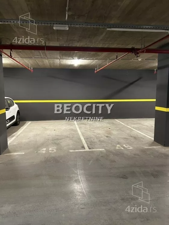 Garaža/Parking | 4zida