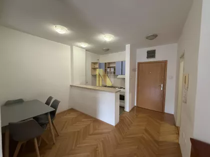 Bulevar Oslobođenja | 4zida.rs