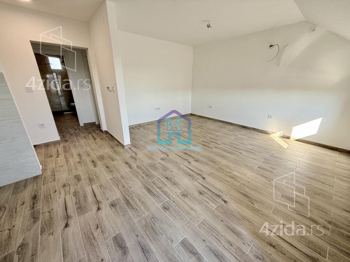 Veternička Rampa for sale — photo