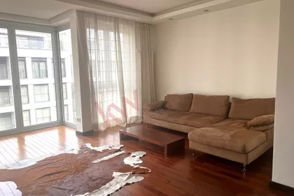 Mome Kapora | 4zida.rs