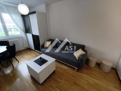 Episkopa Visariona | 4zida.rs