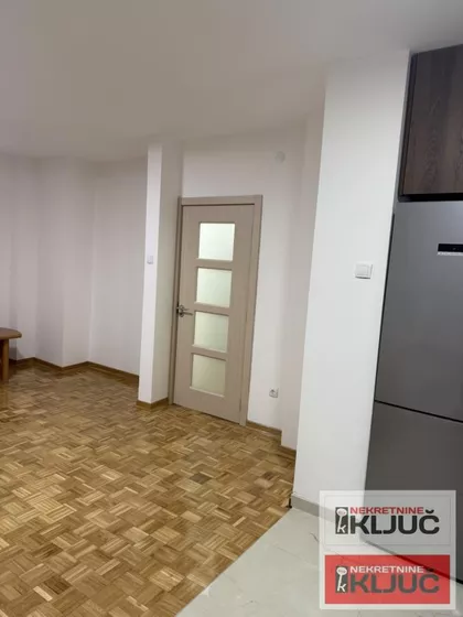 Novo Naselje | 4zida.rs