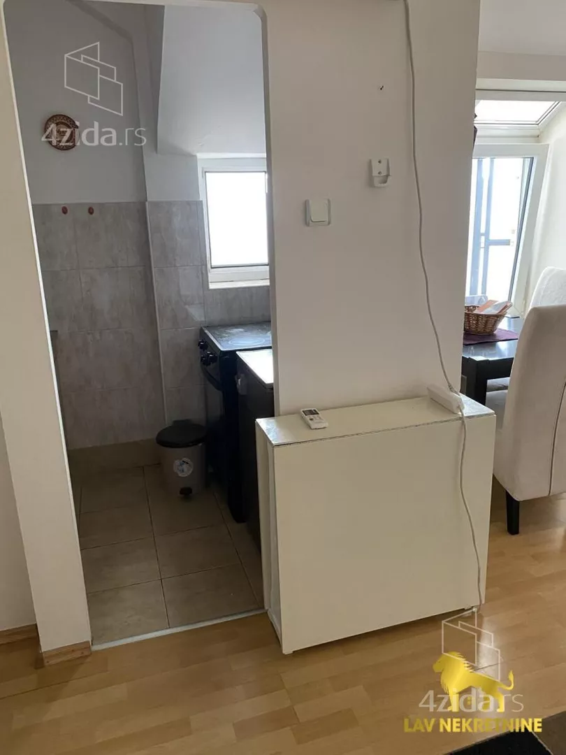 Garsonjera | 4zida