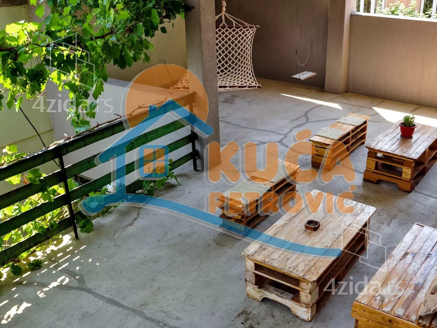 3-etažna kuća | 4zida