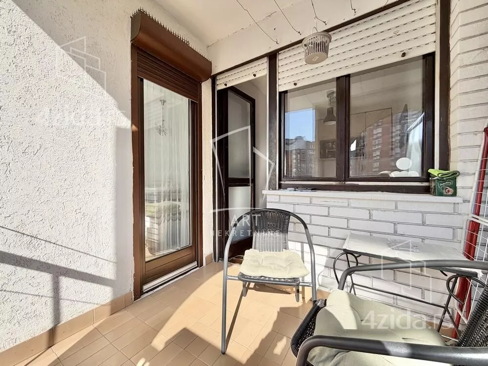 Troiposoban stan | 4zida