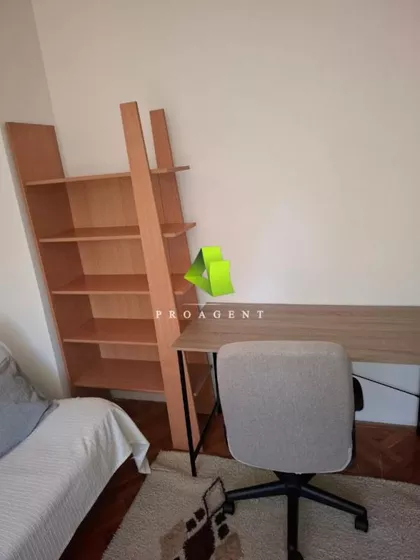 Apelovac | 4zida.rs