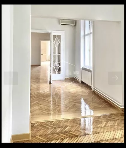 Cara Uroša | 4zida.rs