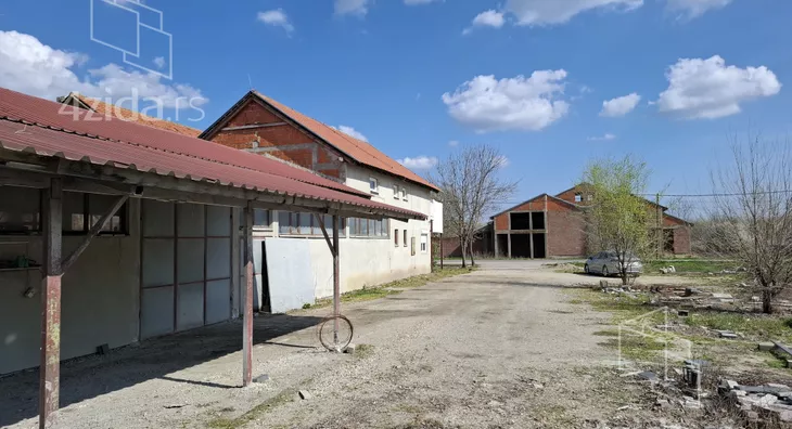 Proizvodni pogon | 4zida