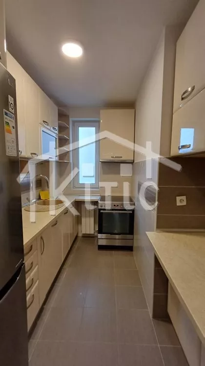 Dom Zdravlja | 4zida.rs