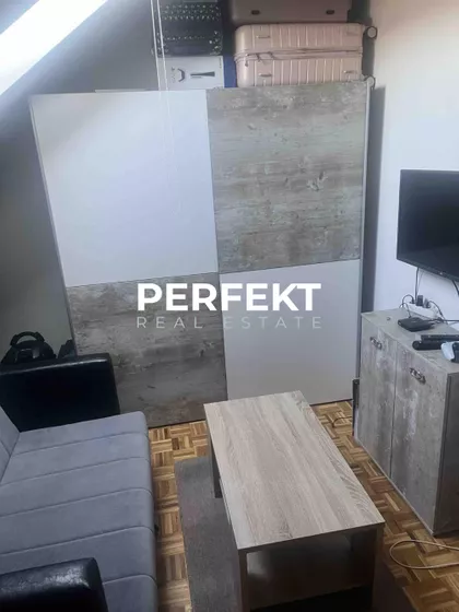 Jastrebačka | 4zida.rs