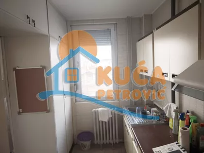 Cara Uroša | 4zida.rs