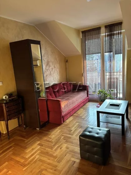 Konstantina Filozofa | 4zida.rs