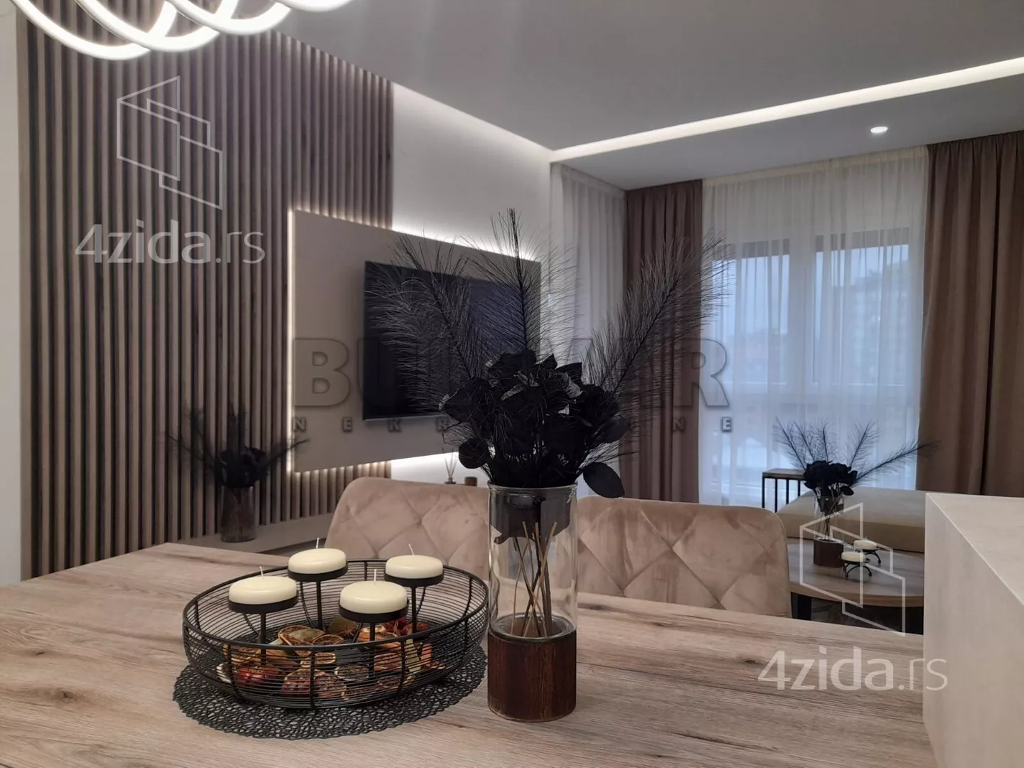 Dvoiposoban stan | 4zida