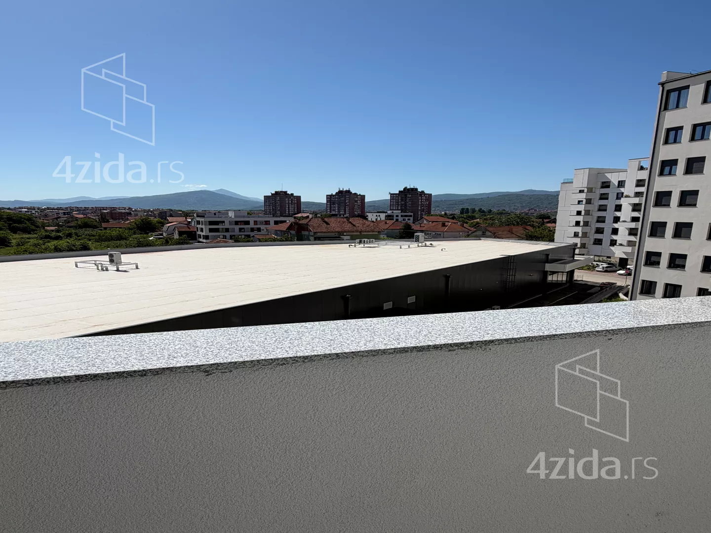 Garsonjera | 4zida