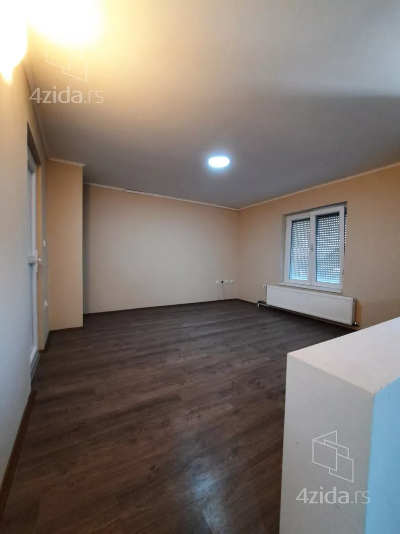 4-etažna kuća | 4zida