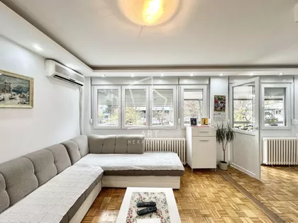 Jurija Gagarina | 4zida.rs