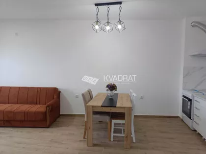 Centar 3 | 4zida.rs