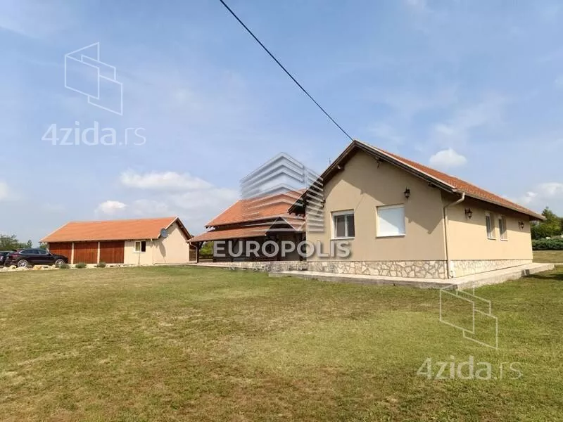 Kuća | 4zida