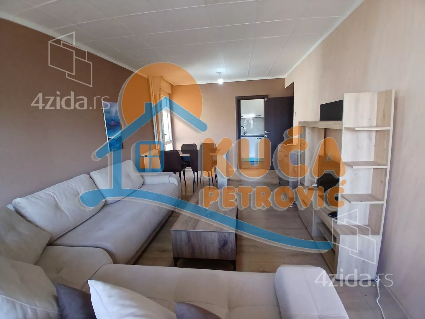 Dvoiposoban stan | 4zida