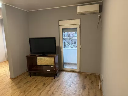 Gospodara Vučića | 4zida.rs