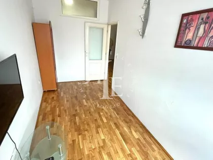 Južni Bulevar | 4zida.rs