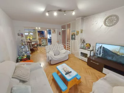 Bulevar Oslobođenja | 4zida.rs