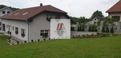 Barička Reka | 4zida.rs