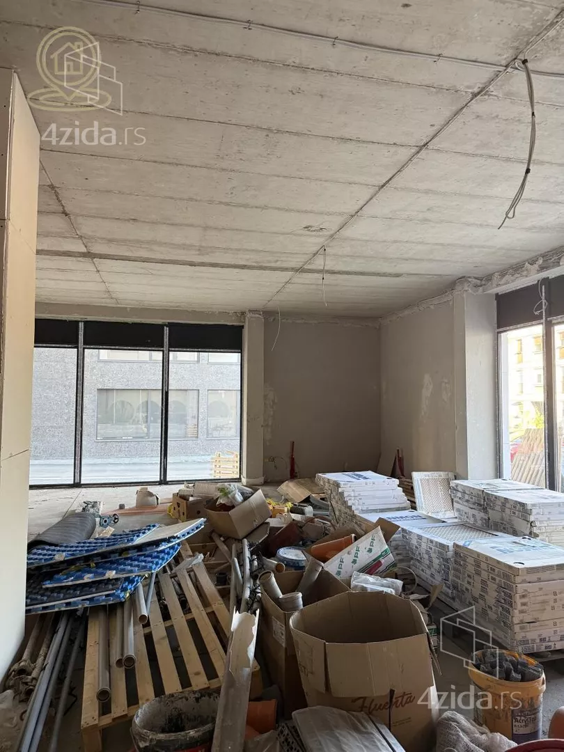 Poslovni prostor | 4zida