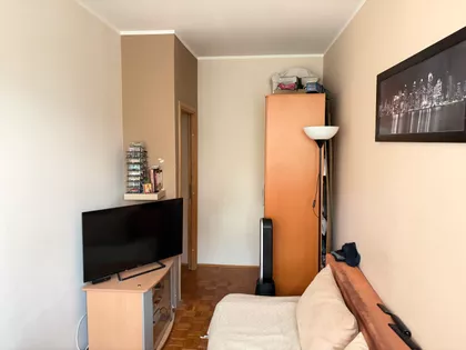 Ustanička | 4zida.rs