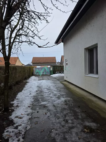 Gradske lokacije | 4zida.rs